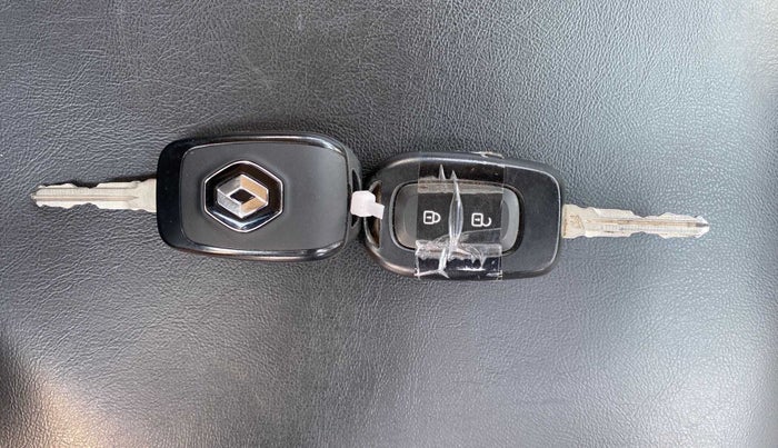 2019 Renault Duster RXS PETROL, Petrol, Manual, 19,397 km, Key Close Up