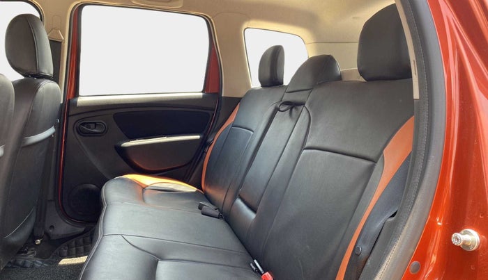 2019 Renault Duster RXS PETROL, Petrol, Manual, 19,397 km, Right Side Rear Door Cabin