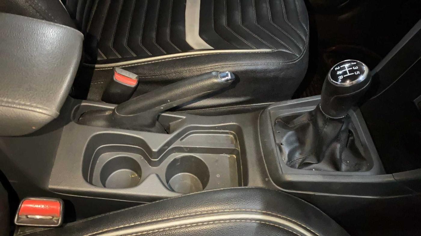 2017 Maruti Vitara Brezza ZDI PLUS, Diesel, Manual, 84,339 km, Gear Lever