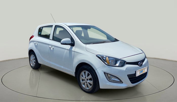 2014 Hyundai i20 SPORTZ 1.2, Petrol, Manual, 85,800 km, Right Front Diagonal