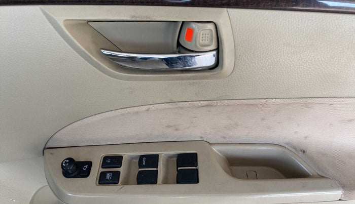 2017 Maruti Swift Dzire VXI, Petrol, Manual, 53,469 km, Driver Side Door Panels Control