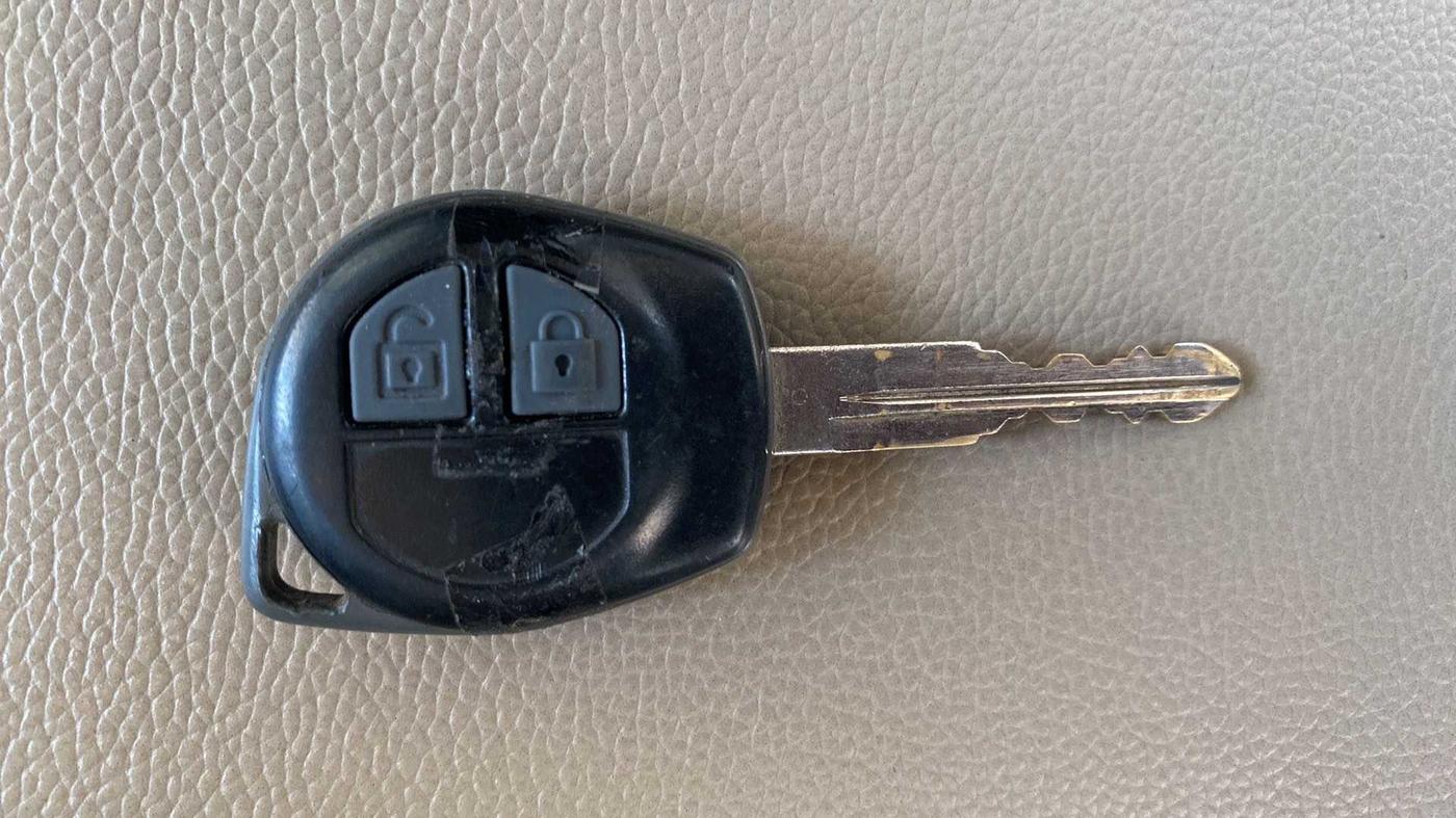 2017 Maruti Swift Dzire VXI, Petrol, Manual, 53,469 km, Key Close Up