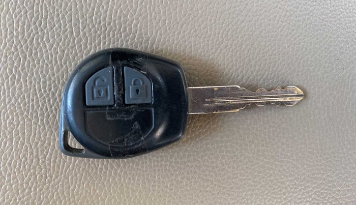 2017 Maruti Swift Dzire VXI, Petrol, Manual, 53,469 km, Key Close Up