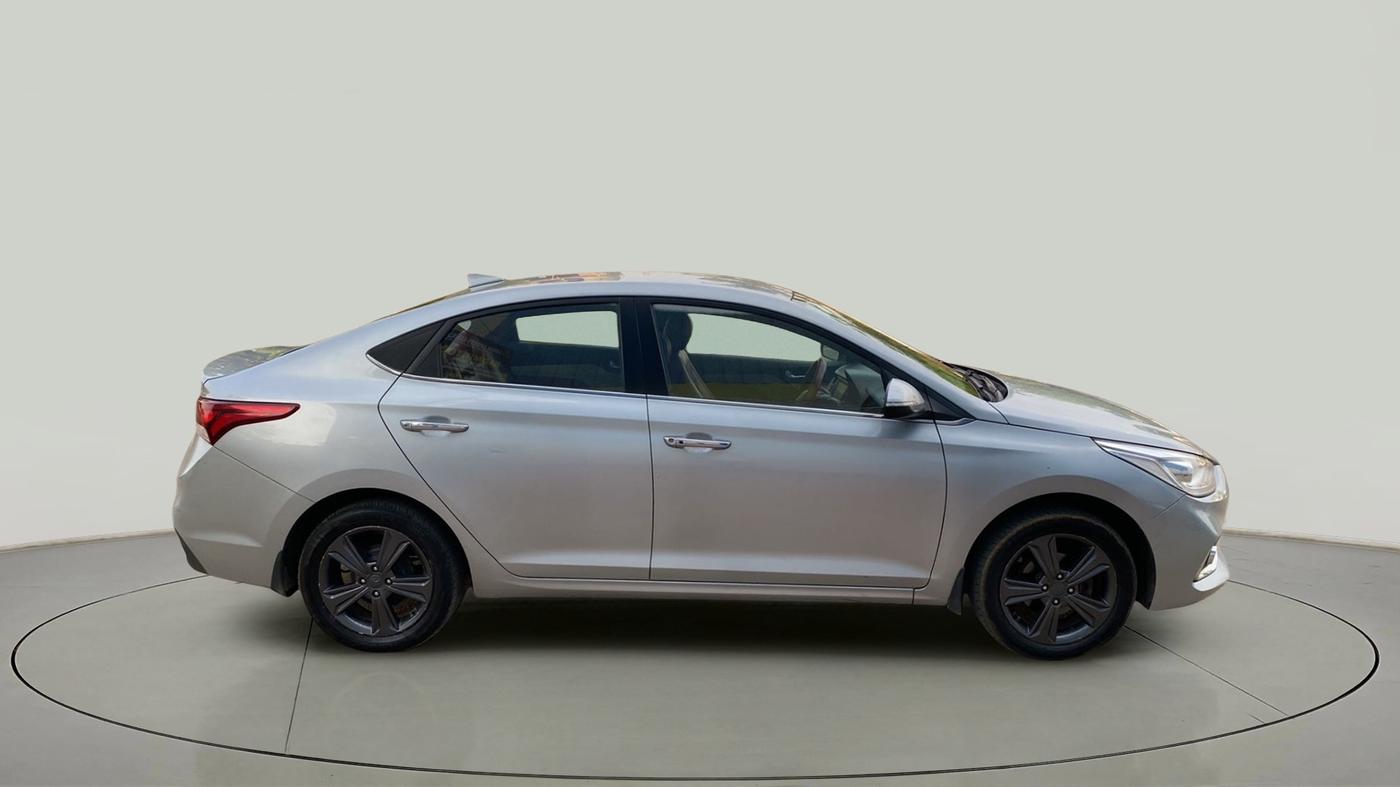 2019 Hyundai Verna 1.6 VTVT SX, Petrol, Manual, 49,369 km, Right Side
