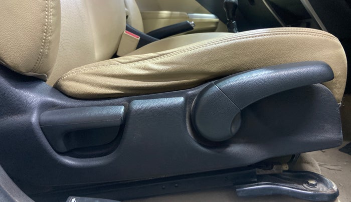 2015 Honda City 1.5L I-VTEC VX, Petrol, Manual, 83,632 km, Driver Side Adjustment Panel