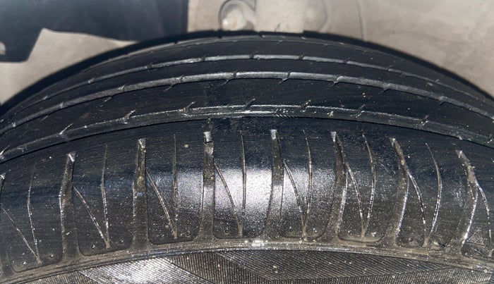 2015 Honda City 1.5L I-VTEC VX, Petrol, Manual, 83,632 km, Left Front Tyre Tread