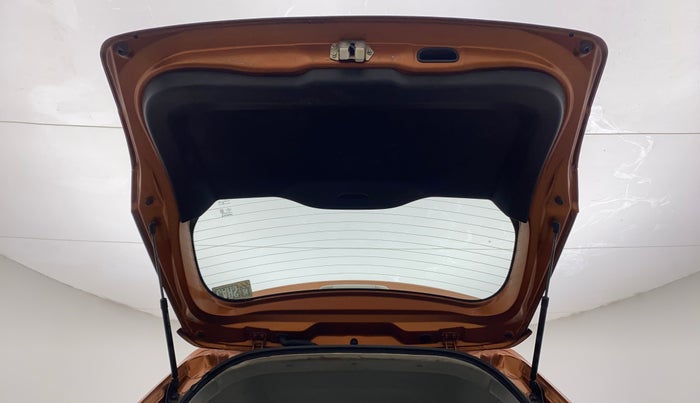 2020 Maruti Vitara Brezza VXI, Petrol, Manual, 54,582 km, Boot Door Open