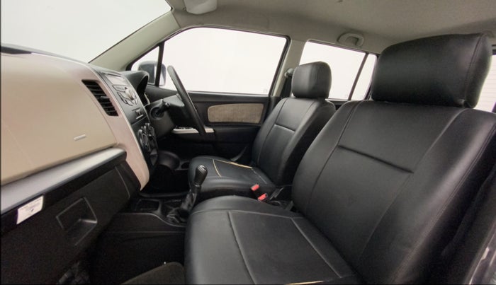 2013 Maruti Wagon R 1.0 VXI, Petrol, Manual, 30,112 km, Right Side Front Door Cabin