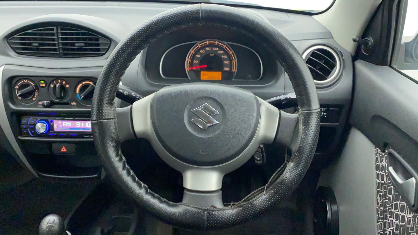 2017 Maruti Alto 800 LXI, Petrol, Manual, 20,371 km, Steering Wheel Close Up