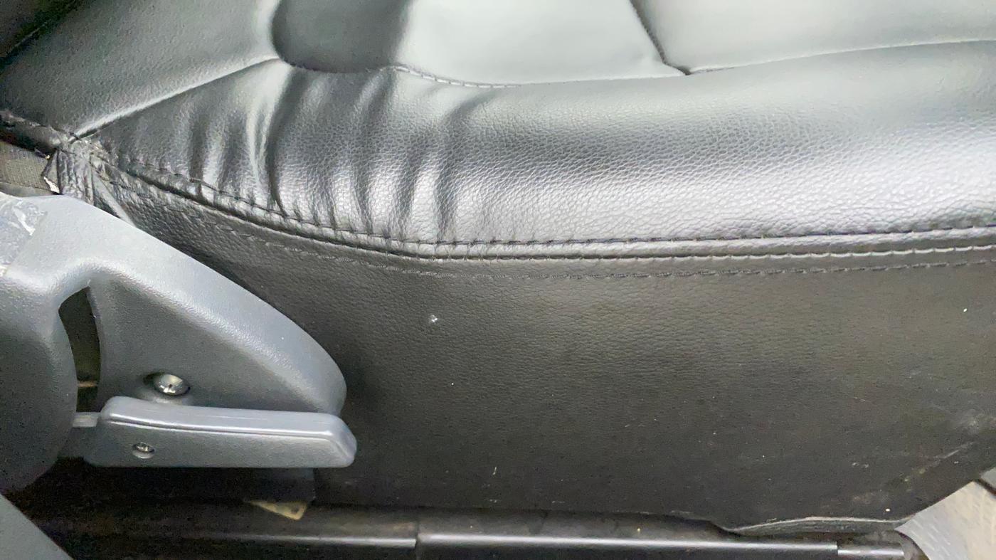 2017 Maruti Alto 800 LXI, Petrol, Manual, 20,371 km, Driver Side Adjustment Panel