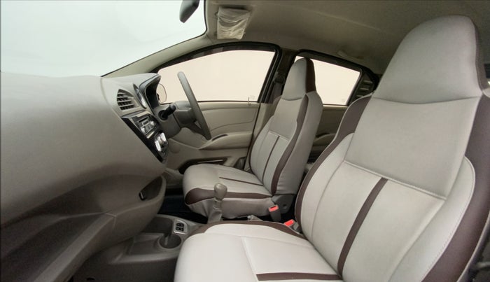 2017 Datsun Redi Go T (O), Petrol, Manual, 48,075 km, Right Side Front Door Cabin