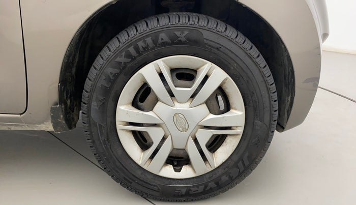 2017 Datsun Redi Go T (O), Petrol, Manual, 48,075 km, Right Front Wheel