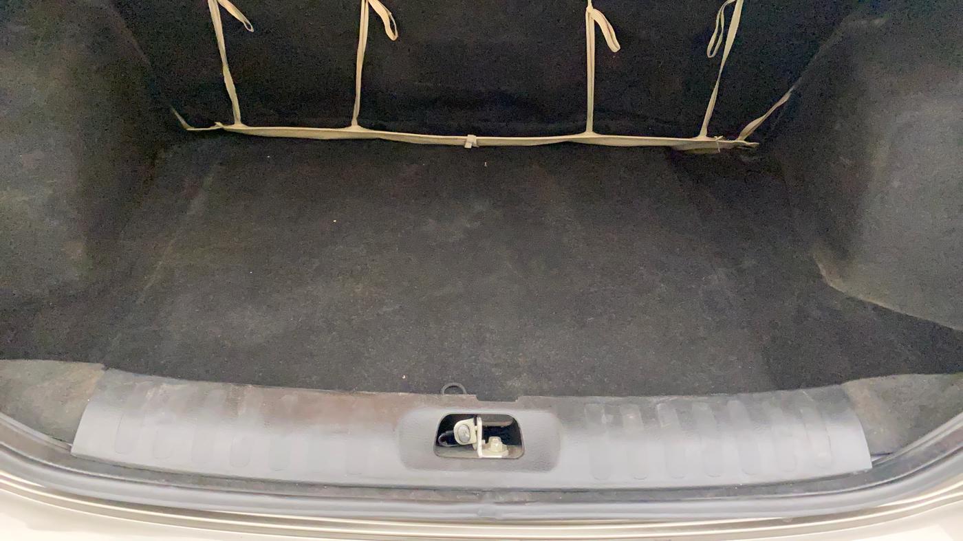 2016 Maruti Swift Dzire VXI (O), Petrol, Manual, 70,762 km, Boot Inside