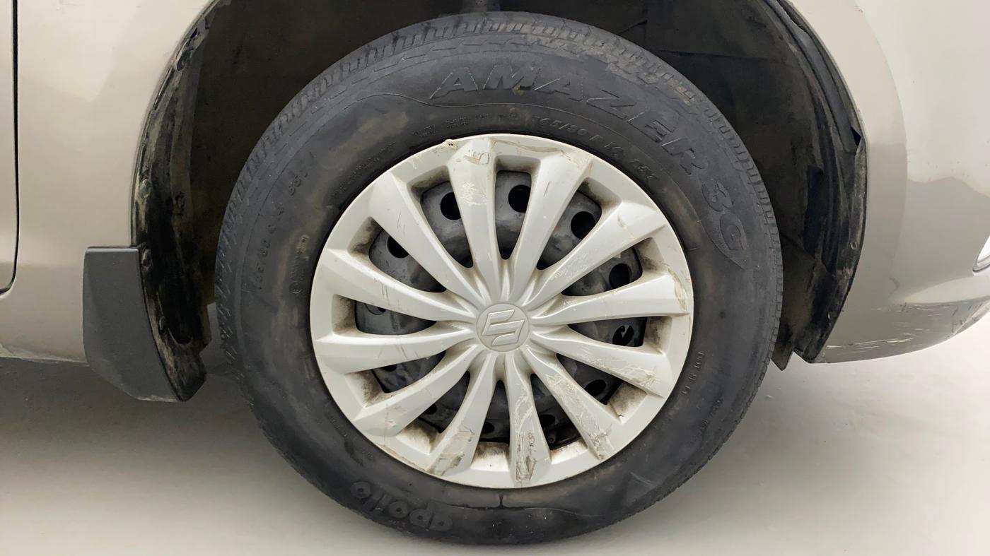 2016 Maruti Swift Dzire VXI (O), Petrol, Manual, 70,762 km, Right Front Wheel