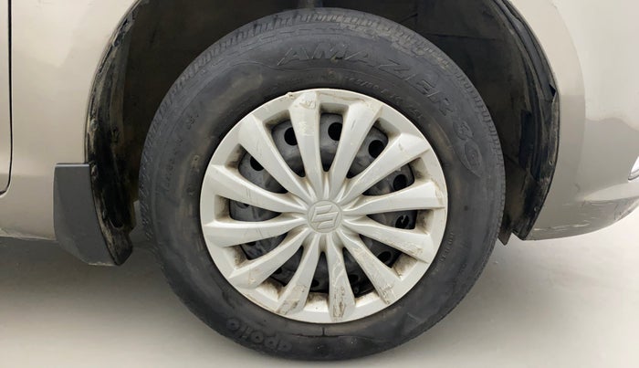 2016 Maruti Swift Dzire VXI (O), Petrol, Manual, 70,762 km, Right Front Wheel