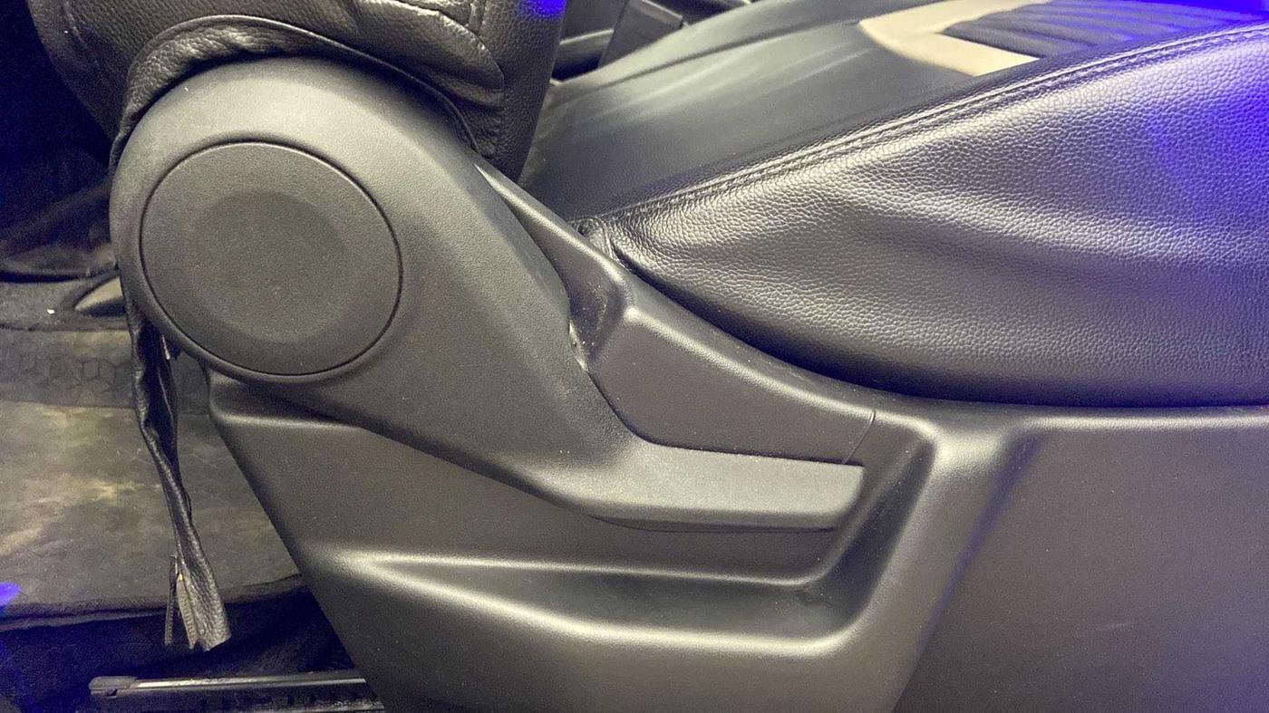 2023 Maruti New Wagon-R LXI CNG 1.0, CNG, Manual, 12,684 km, Driver Side Adjustment Panel