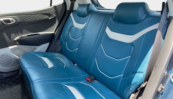 2022 Hyundai GRAND I10 NIOS SPORTZ 1.2 KAPPA VTVT CNG, CNG, Manual, 29,372 km, Right Side Rear Door Cabin