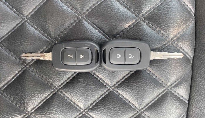 2021 Renault Duster RXZ 1.5 PETROL MT, Petrol, Manual, 18,262 km, Key Close Up