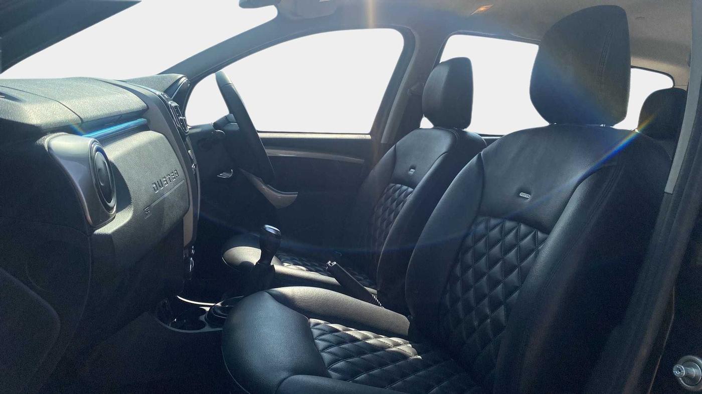 2021 Renault Duster RXZ 1.5 PETROL MT, Petrol, Manual, 18,262 km, Right Side Front Door Cabin