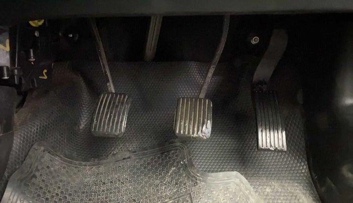 2015 Hyundai Grand i10 ASTA 1.1 CRDI, Diesel, Manual, 95,670 km, Pedals