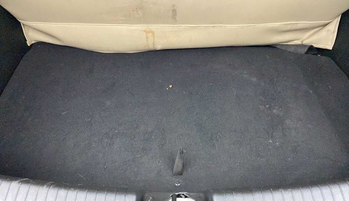 2015 Hyundai Grand i10 ASTA 1.1 CRDI, Diesel, Manual, 95,670 km, Boot Inside