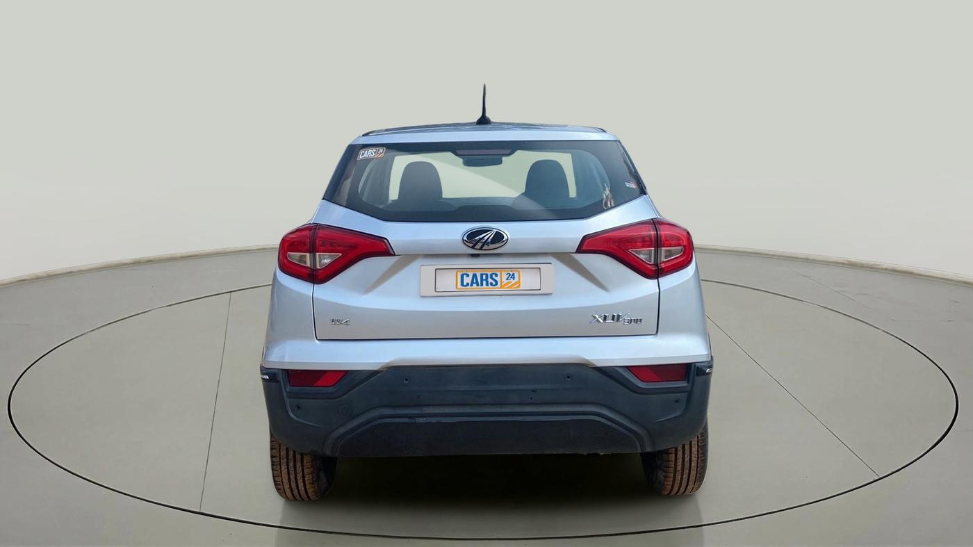 2020 Mahindra XUV300 W4 1.2 PETROL, Petrol, Manual, 20,294 km, Back/Rear
