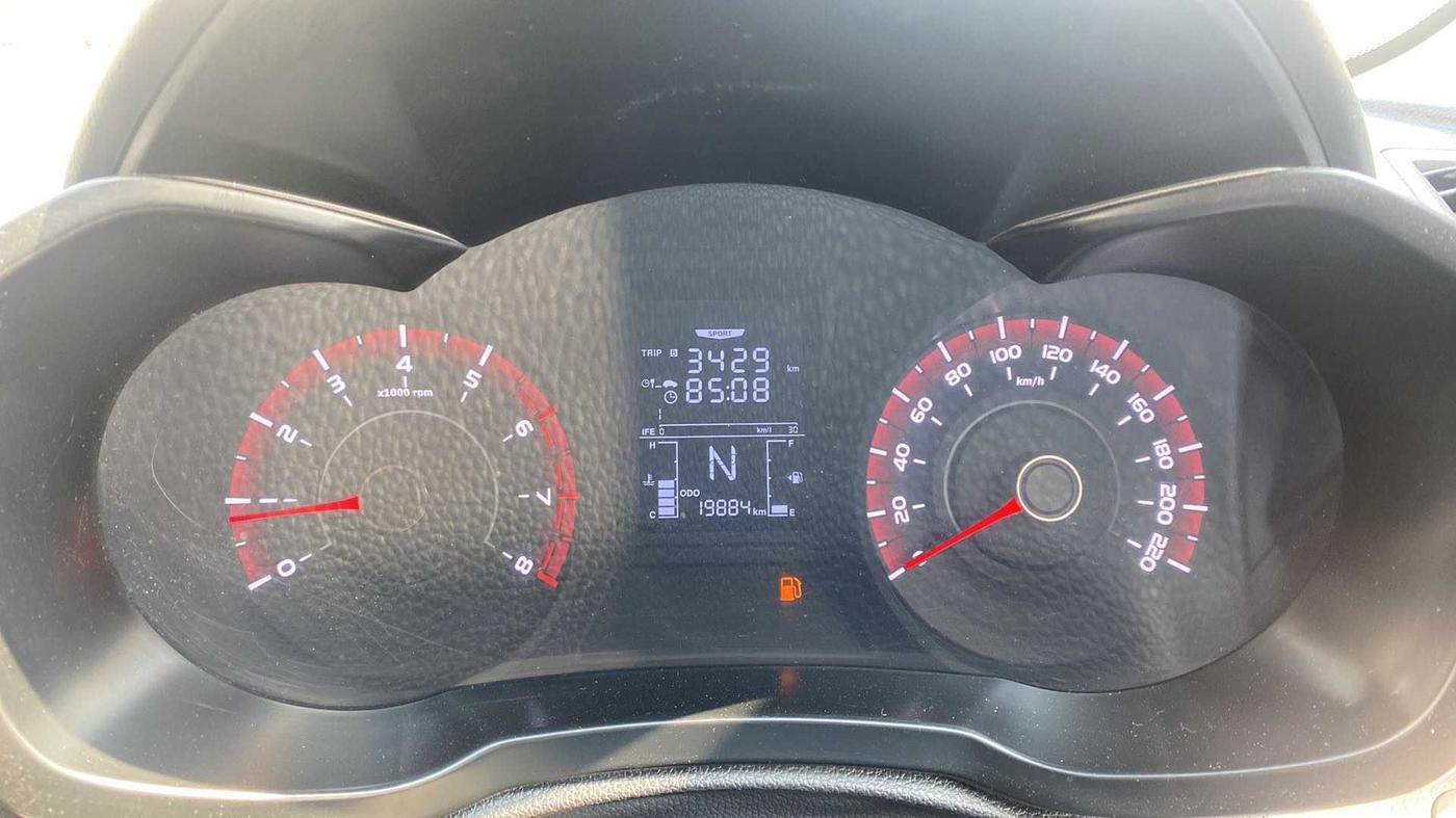 2020 Mahindra XUV300 W4 1.2 PETROL, Petrol, Manual, 20,294 km, Odometer Image