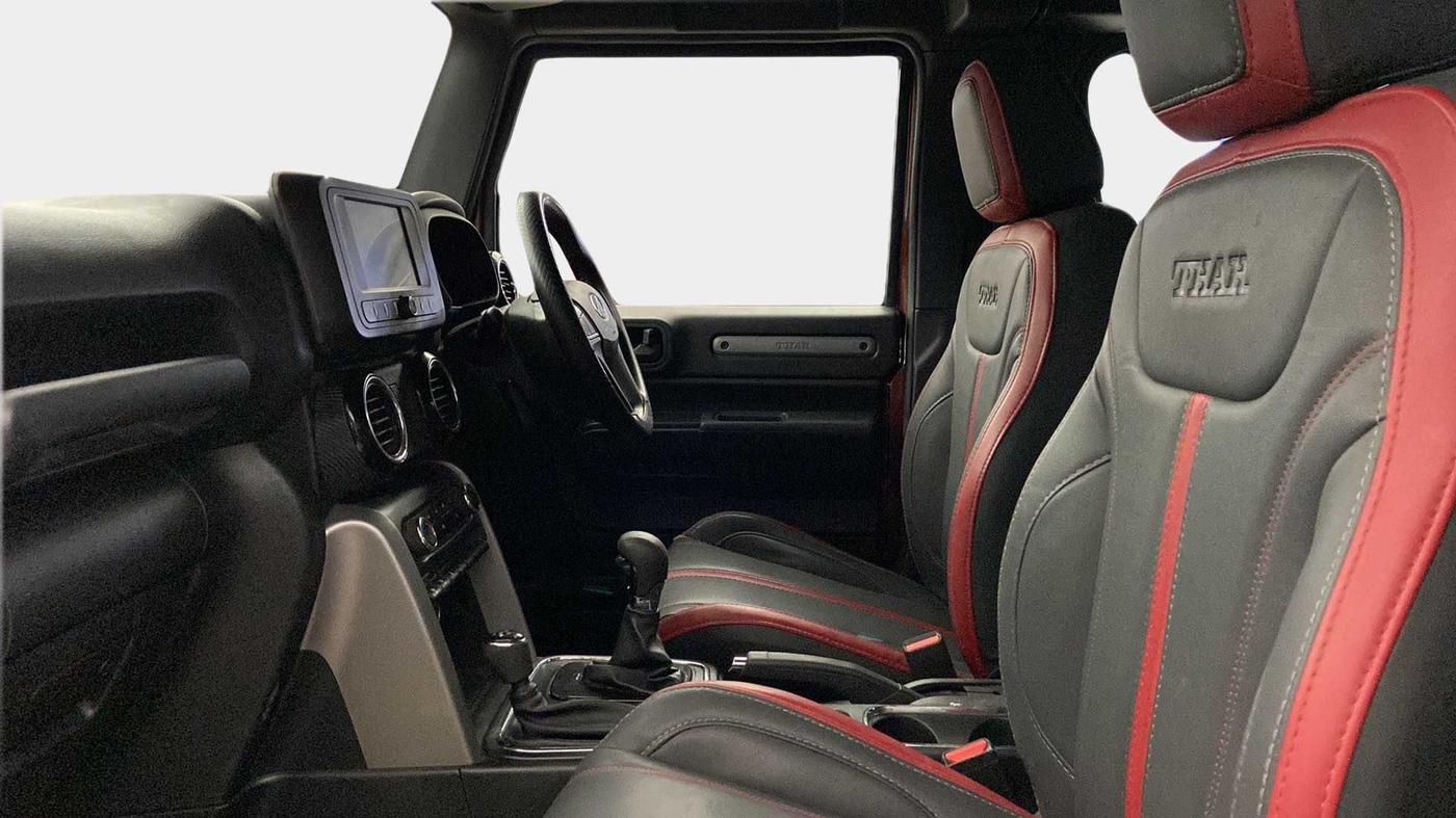 2021 Mahindra Thar LX PETROL HT 4WD AT, Petrol, Automatic, 38,990 km, Right Side Front Door Cabin