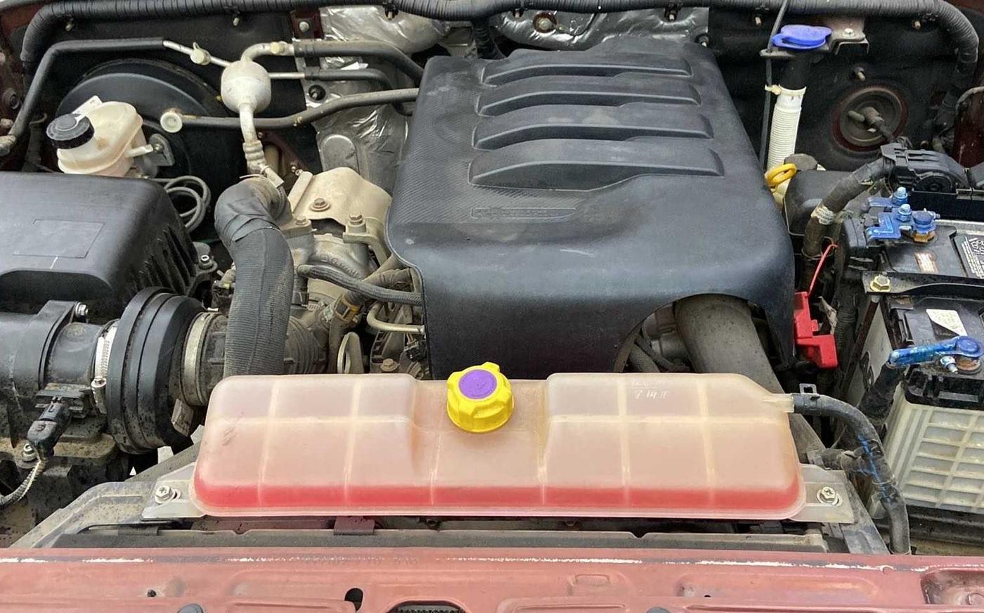 2021 Mahindra Thar LX PETROL HT 4WD AT, Petrol, Automatic, 38,990 km, Open Bonet