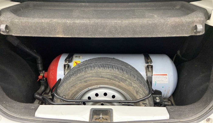 2021 Maruti New Wagon-R LXI CNG (O) 1.0, CNG, Manual, 27,917 km, Boot Inside