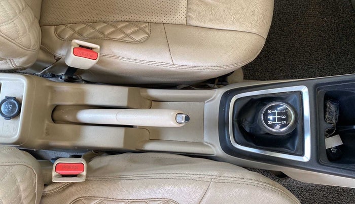 2018 Maruti Dzire ZXI, Petrol, Manual, 66,973 km, Gear Lever