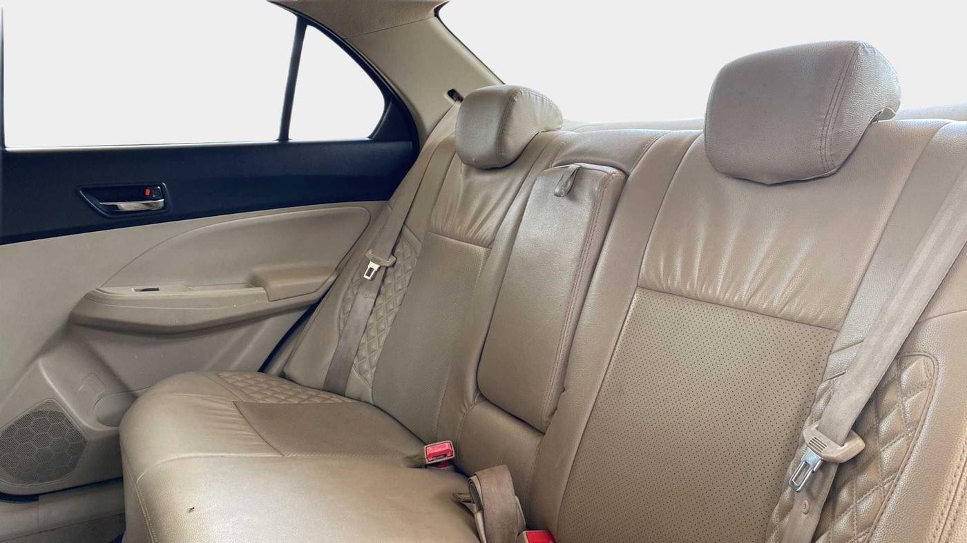 2018 Maruti Dzire ZXI, Petrol, Manual, 66,973 km, Right Side Rear Door Cabin