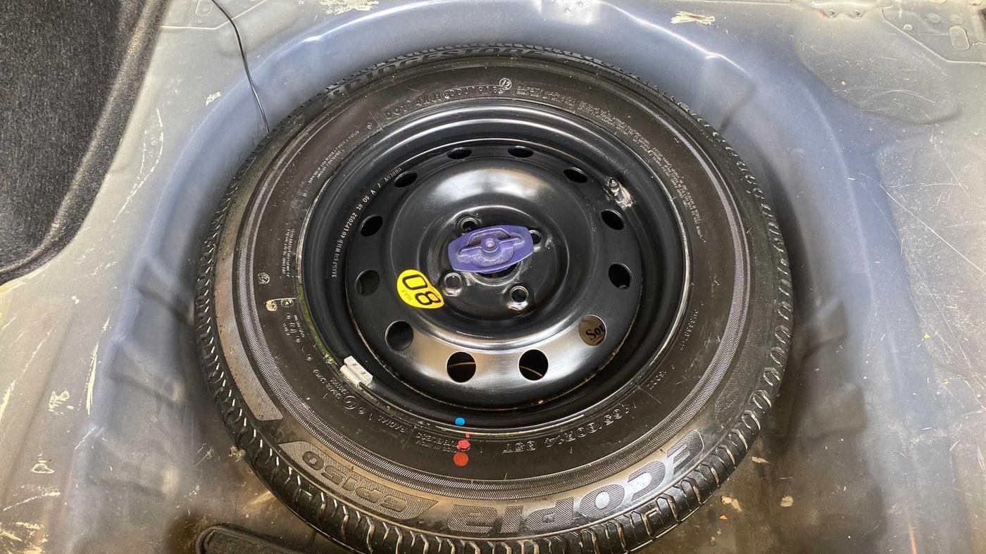 2018 Maruti Dzire ZXI, Petrol, Manual, 66,973 km, Boot Inside