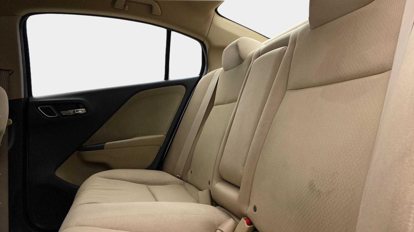 2018 Honda City 1.5L I-VTEC V MT, Petrol, Manual, 30,334 km, Right Side Rear Door Cabin