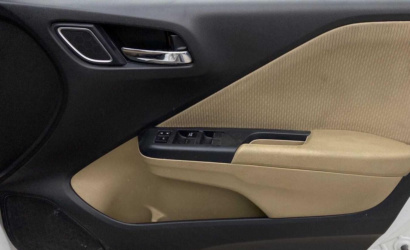 2018 Honda City 1.5L I-VTEC V MT, Petrol, Manual, 30,334 km, Driver Side Door Panels Control