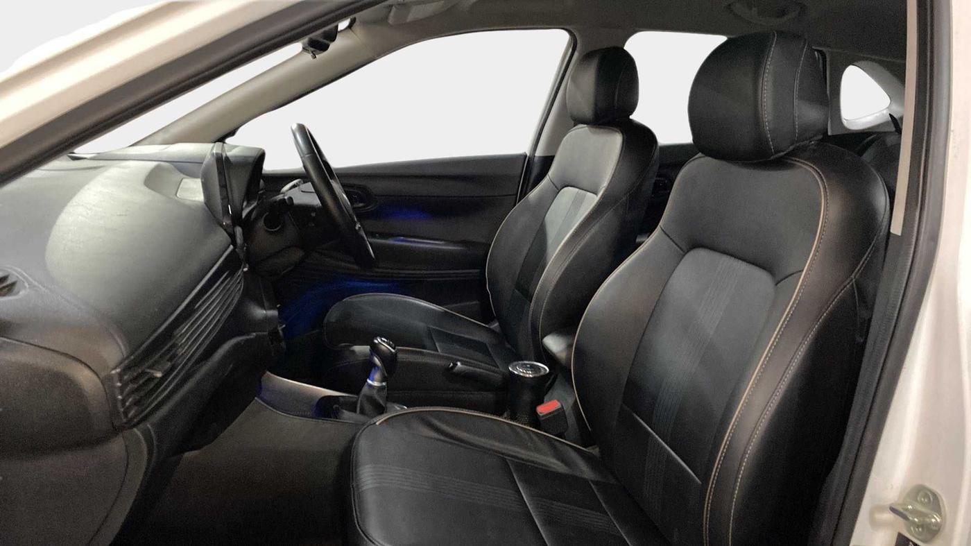 2020 Hyundai NEW I20 Asta 1.0 GDI Turbo IMT, Petrol, Manual, 23,265 km, Right Side Front Door Cabin