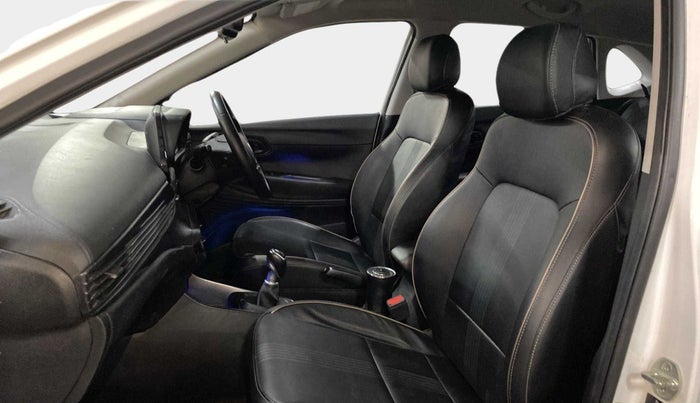 2020 Hyundai NEW I20 Asta 1.0 GDI Turbo IMT, Petrol, Manual, 23,265 km, Right Side Front Door Cabin
