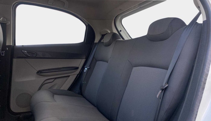 2018 Tata Tiago XT PETROL, Petrol, Manual, 18,118 km, Right Side Rear Door Cabin