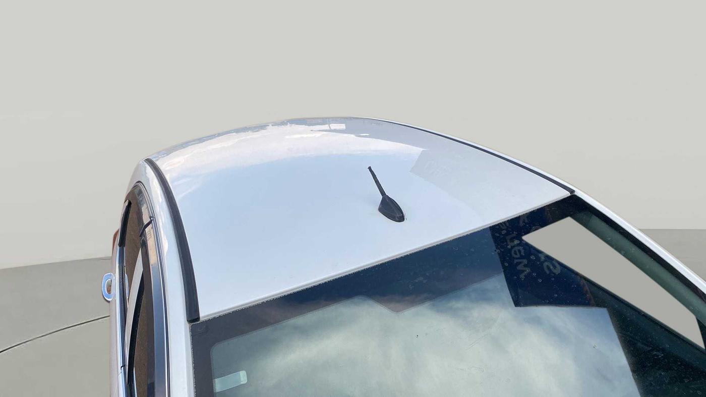 2018 Tata Tiago XT PETROL, Petrol, Manual, 18,118 km, Roof