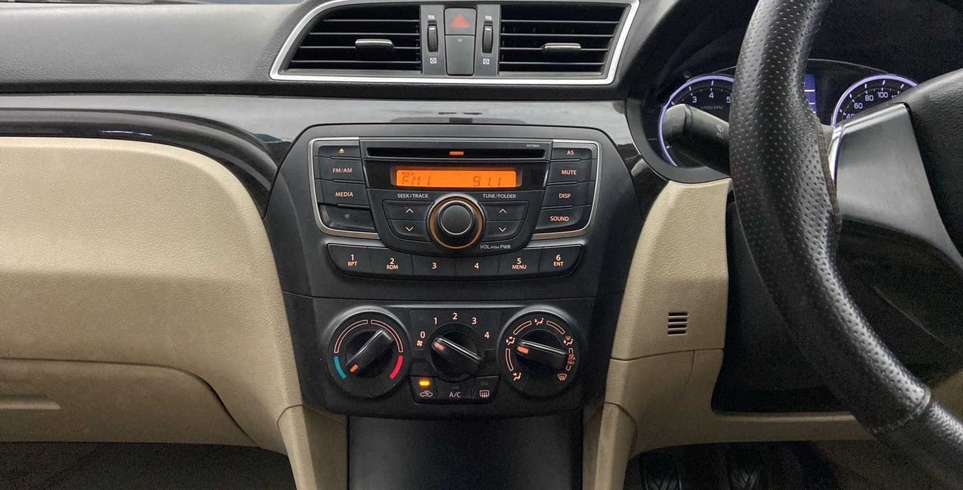 2016 Maruti Ciaz VXI, Petrol, Manual, 60,558 km, Air Conditioner