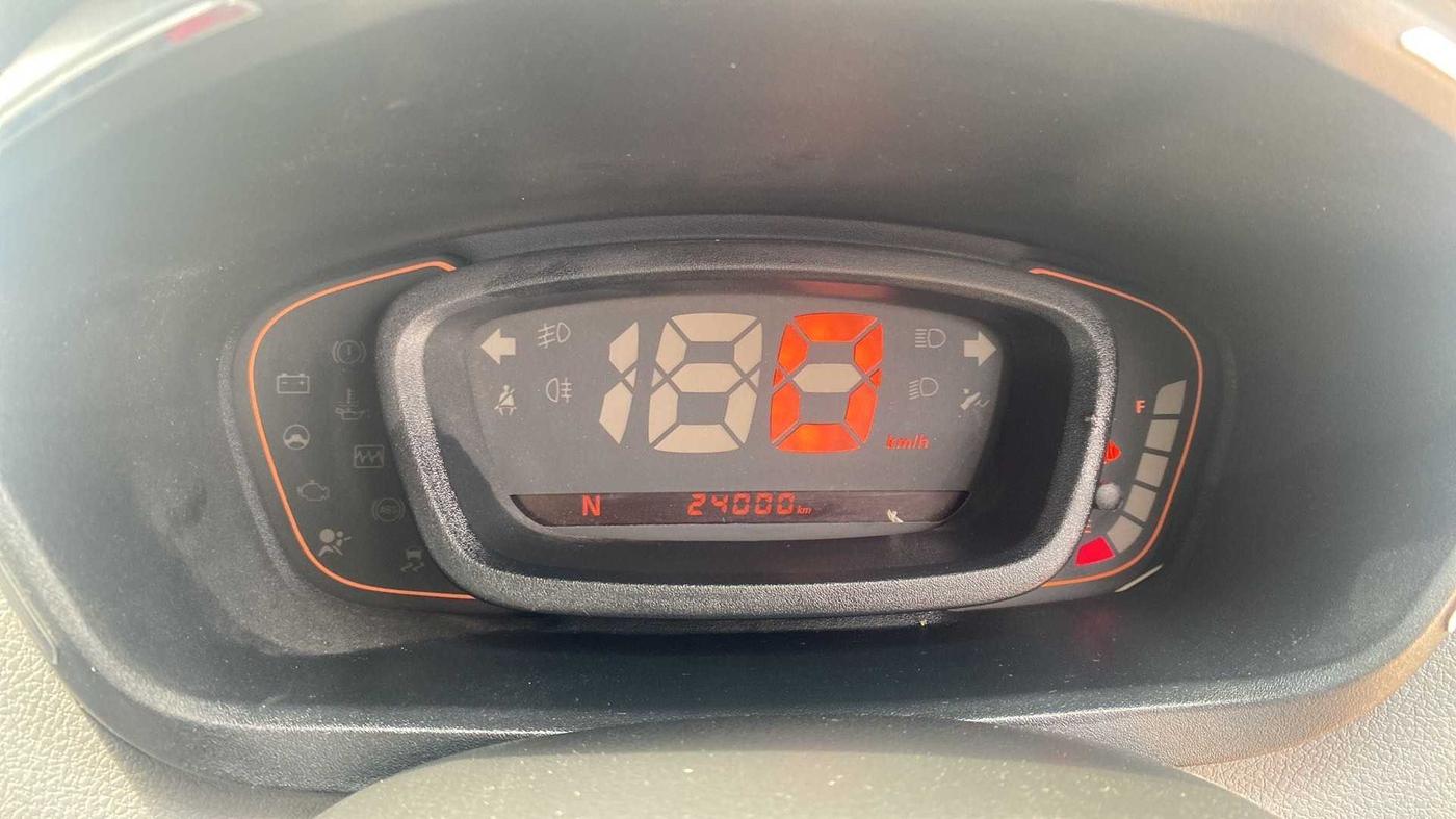2019 Renault Kwid RXT 1.0 AMT (O), Petrol, Automatic, 23,998 km, Odometer Image