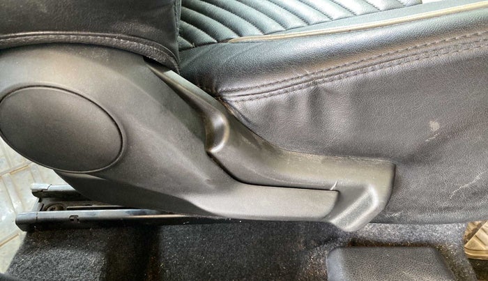 2018 Maruti Baleno DELTA CVT PETROL 1.2, Petrol, Automatic, 40,667 km, Driver Side Adjustment Panel