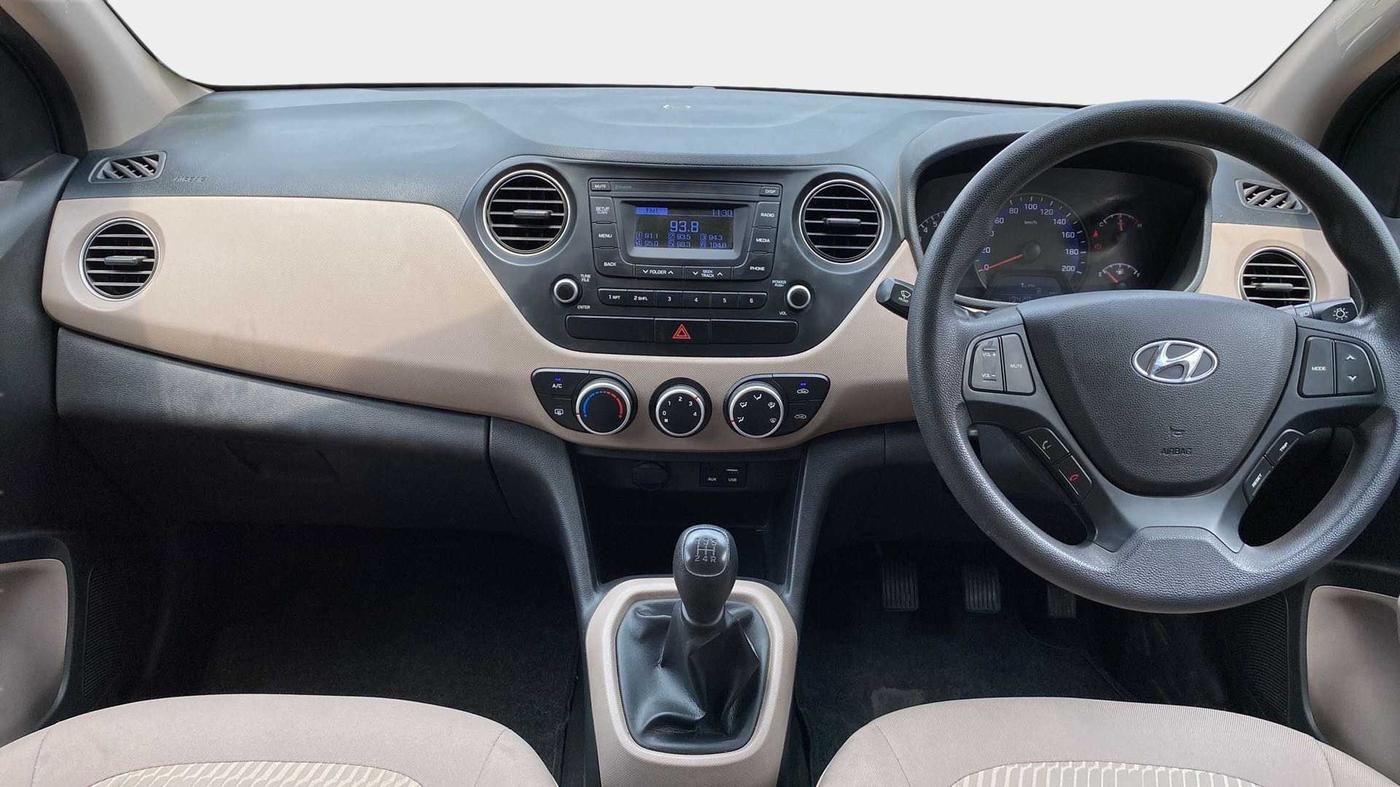 2018 Hyundai Xcent S 1.2, Petrol, Manual, 19,489 km, Dashboard