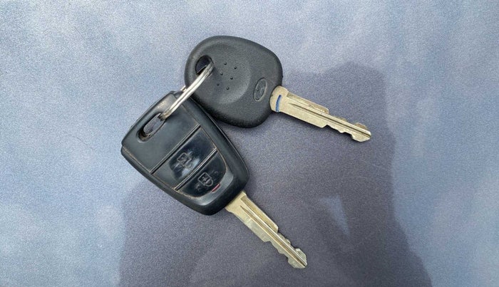 2018 Hyundai Xcent S 1.2, Petrol, Manual, 19,489 km, Lock system - Remote key not working