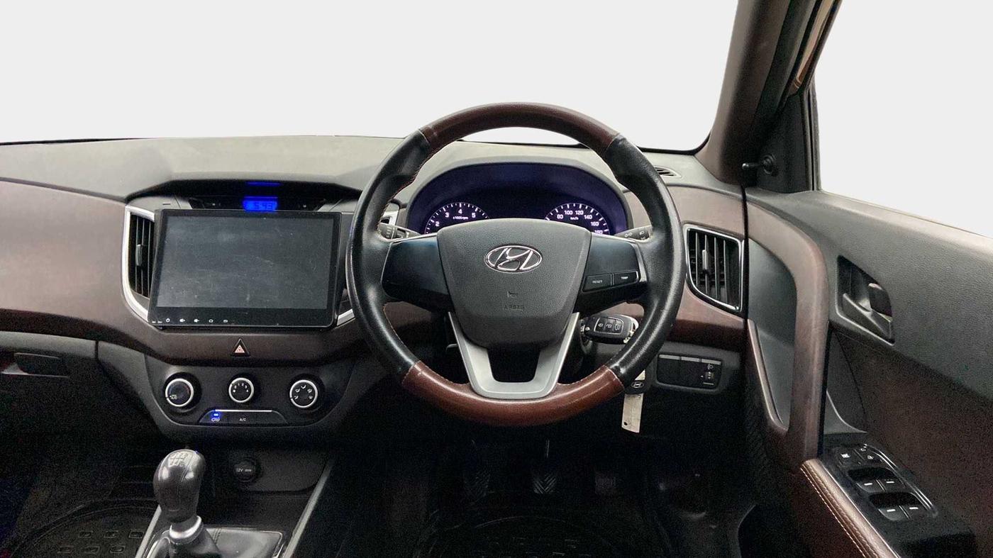 2016 Hyundai Creta BASE 1.6 PETROL, Petrol, Manual, 65,480 km, Steering Wheel Close Up