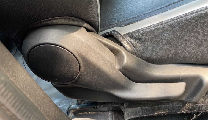 2021 Maruti Baleno DELTA PETROL 1.2, Petrol, Manual, 20,241 km, Driver Side Adjustment Panel