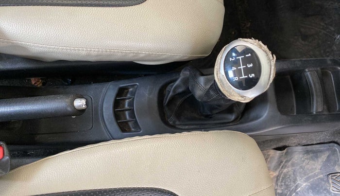 2015 Maruti Wagon R 1.0 VXI, Petrol, Manual, 34,292 km, Gear Lever