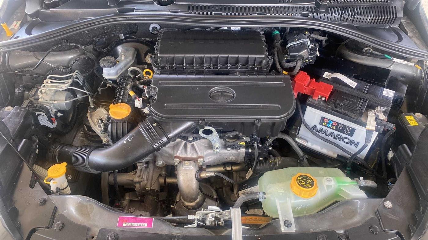 2023 Tata Tiago XT RHYTHM PETROL, Petrol, Manual, 11,247 km, Open Bonet