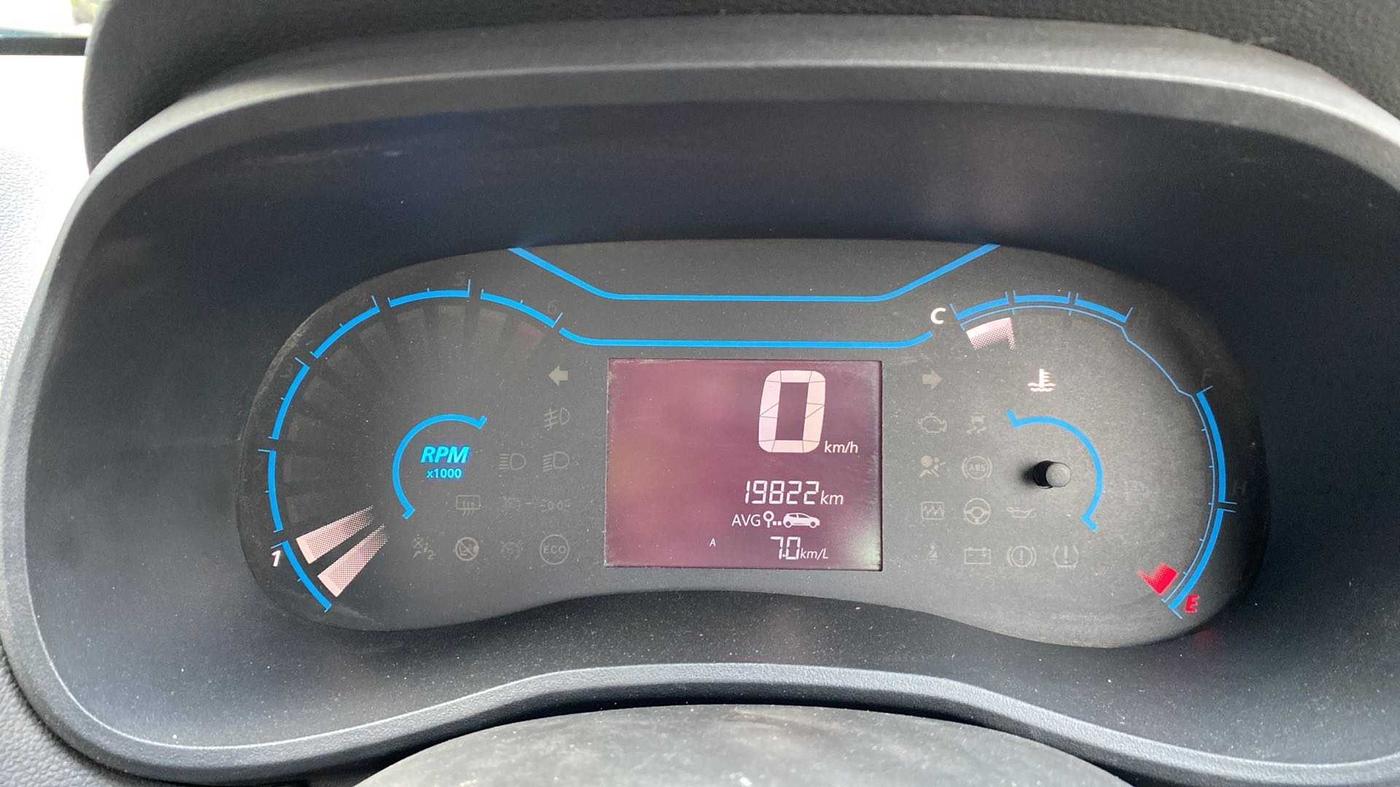 2019 Renault Kwid CLIMBER 1.0 (O), Petrol, Manual, 19,853 km, Odometer Image