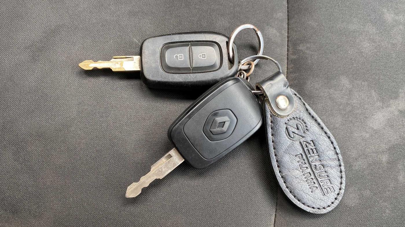 2019 Renault Kwid CLIMBER 1.0 (O), Petrol, Manual, 19,853 km, Key Close Up